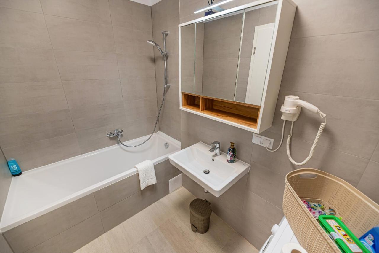 Dream Apartments Брашов Екстериор снимка